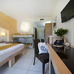 Hotel Gh 4*