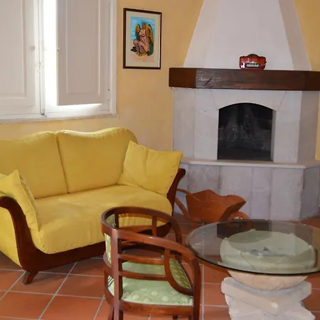 Ξενοδοχείο Gh