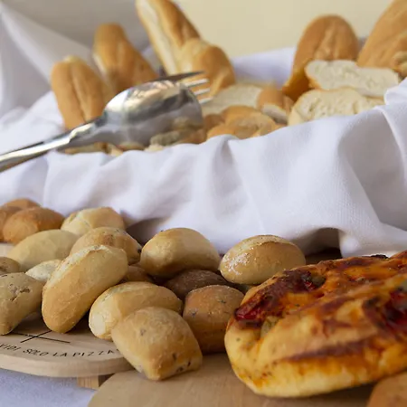 Ξενοδοχείο Gh